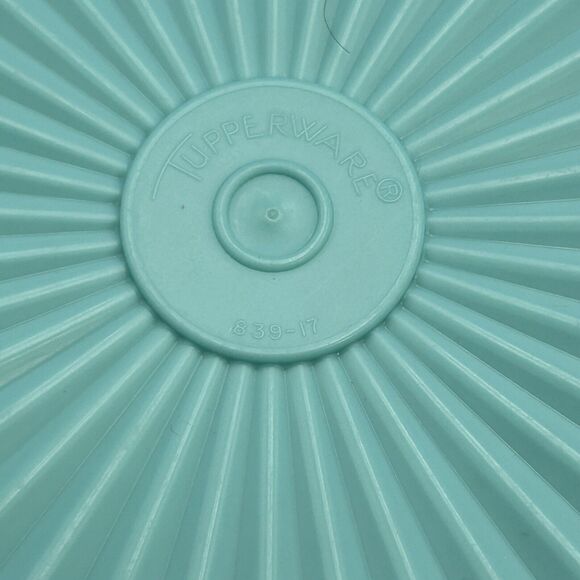 Vintage Tupperware Servalier Bowls Set 4 Sunburst Lid Seal Pink Aqua Almond Blue - Picture 16 of 16